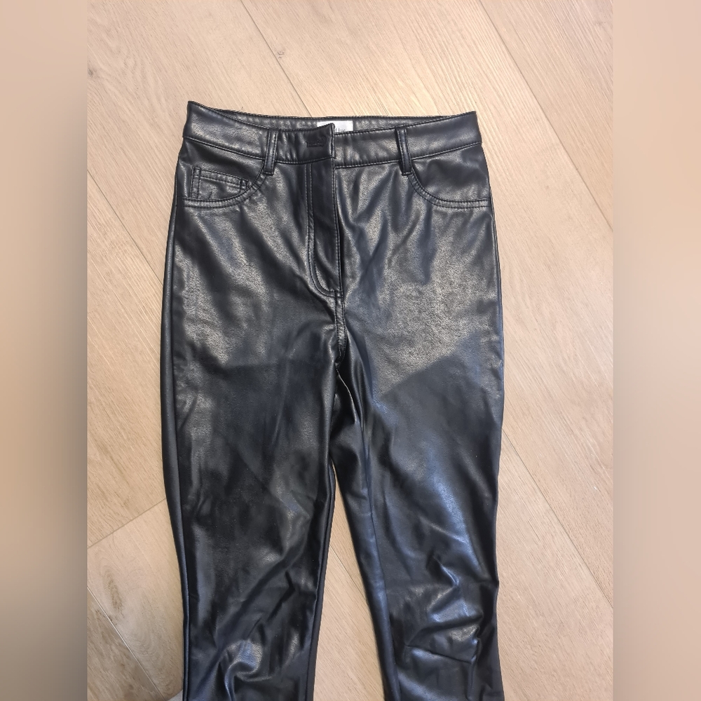 Wilfred free leather 00